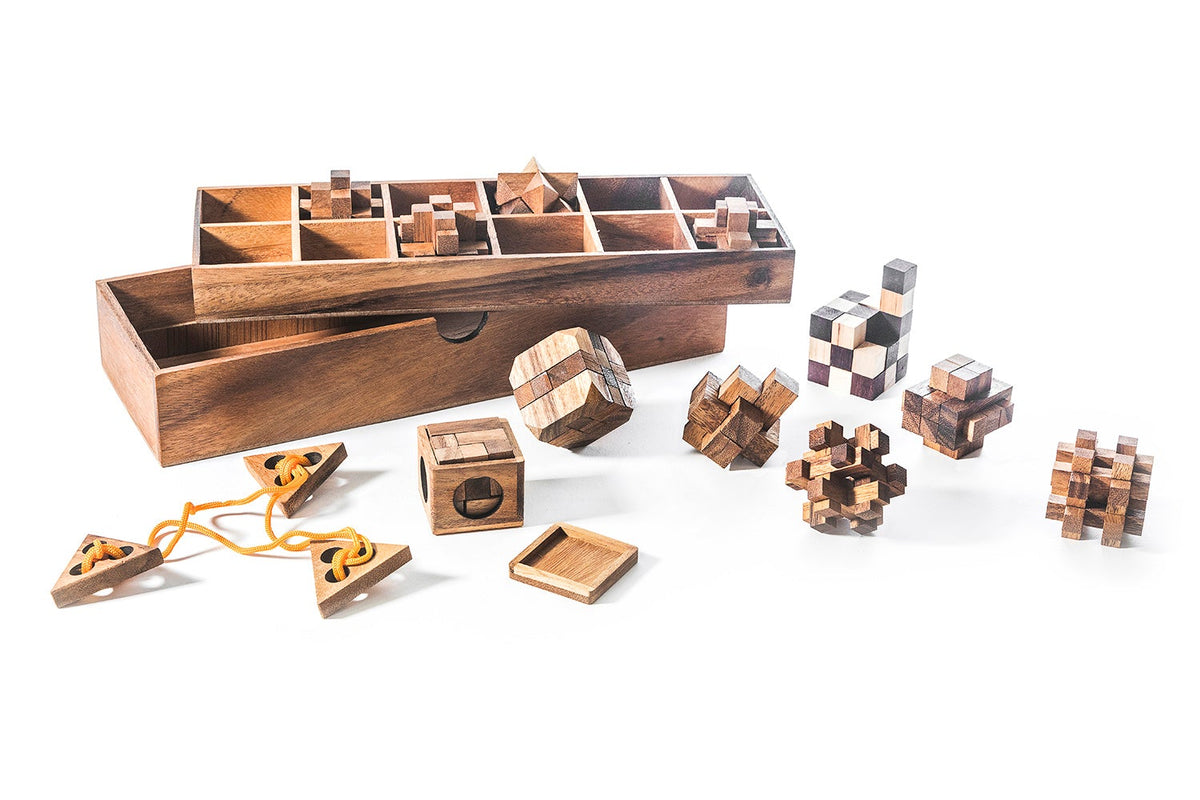 12 Wooden Mechanical Puzzle Set - Escape Room Brain Teaser Gift Box