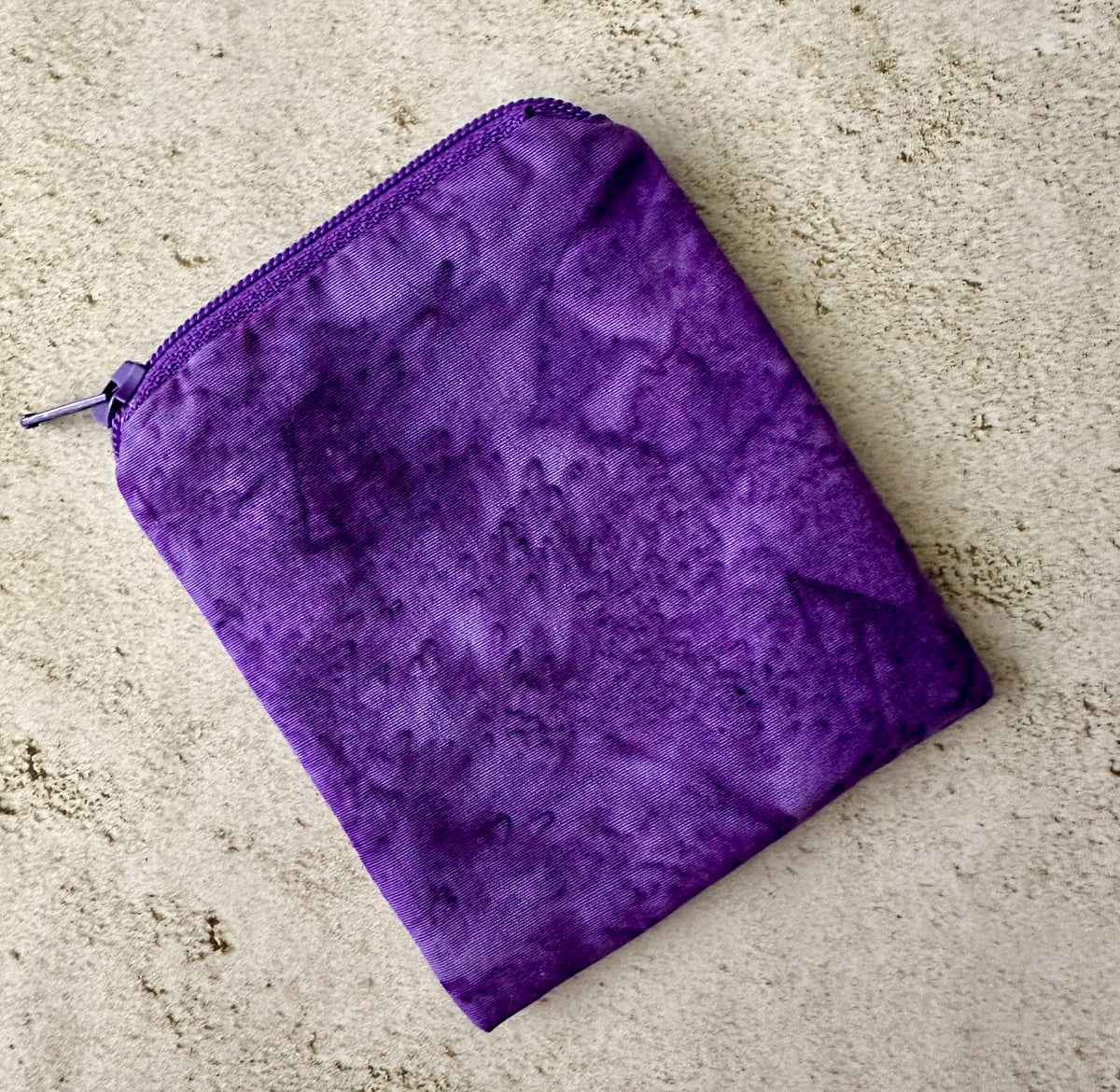 Black Cat Mojo Bag – Purple Embroidered Pouch for Crystals, Coins & Witchy Accessories