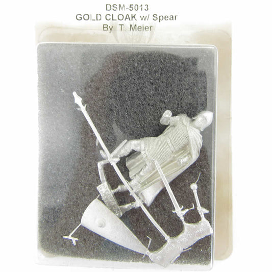DSM5013 Guard With Cloak and Spear Miniature George R.R. Martin