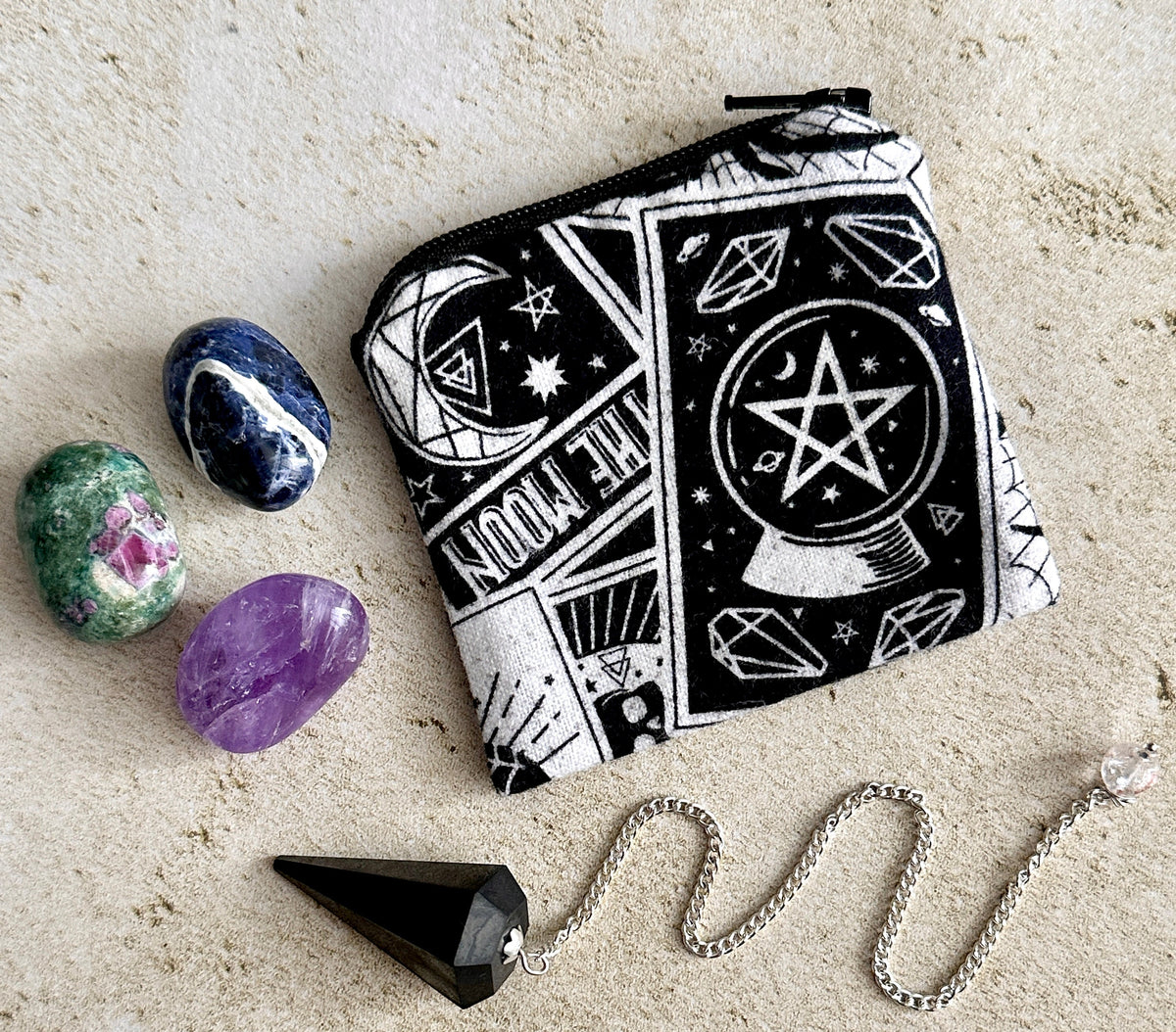Pendulum Bag – Small Witchy Flannel Pouch for Runes, Crystals & Pendulums