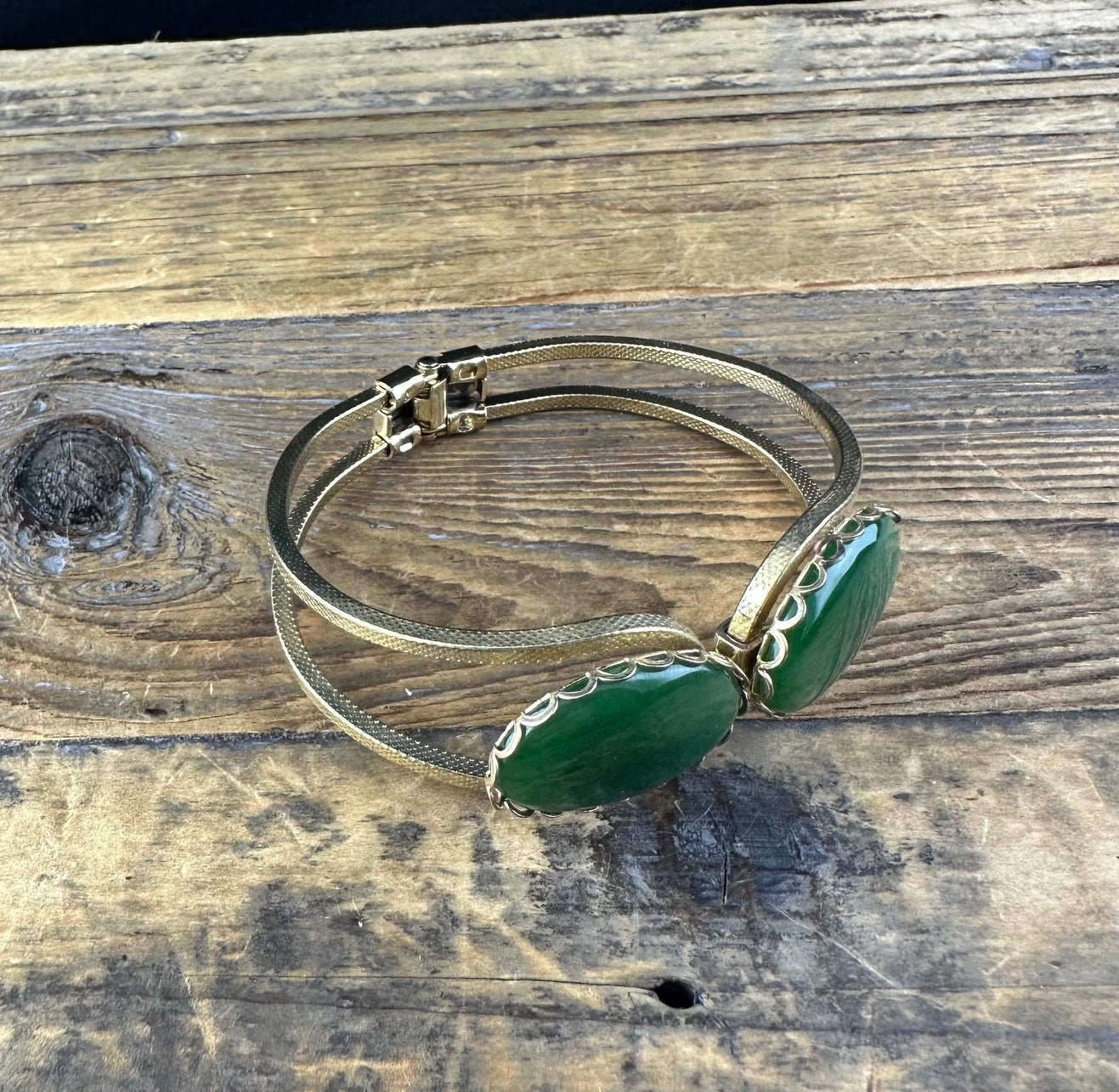 Vintage Jade Bracelet — 1970s Canadian Jade Collection (228)