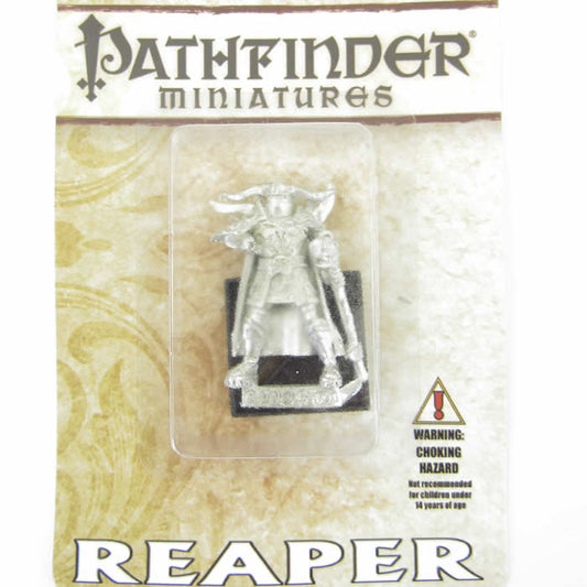 RPR60156 Graveknight Fighter Miniatures 25mm Heroic Scale Pathfinder