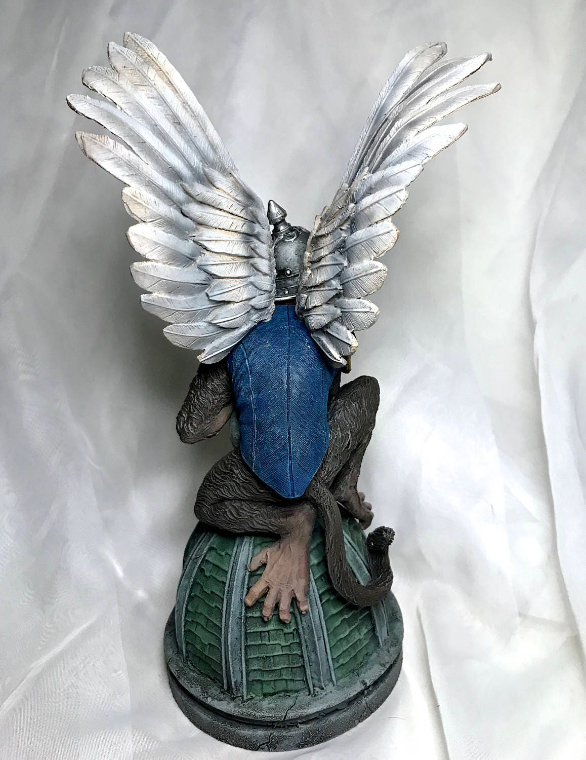 Flying Monkey Statue – Wizard of Oz Hand Painted Resin Figurine