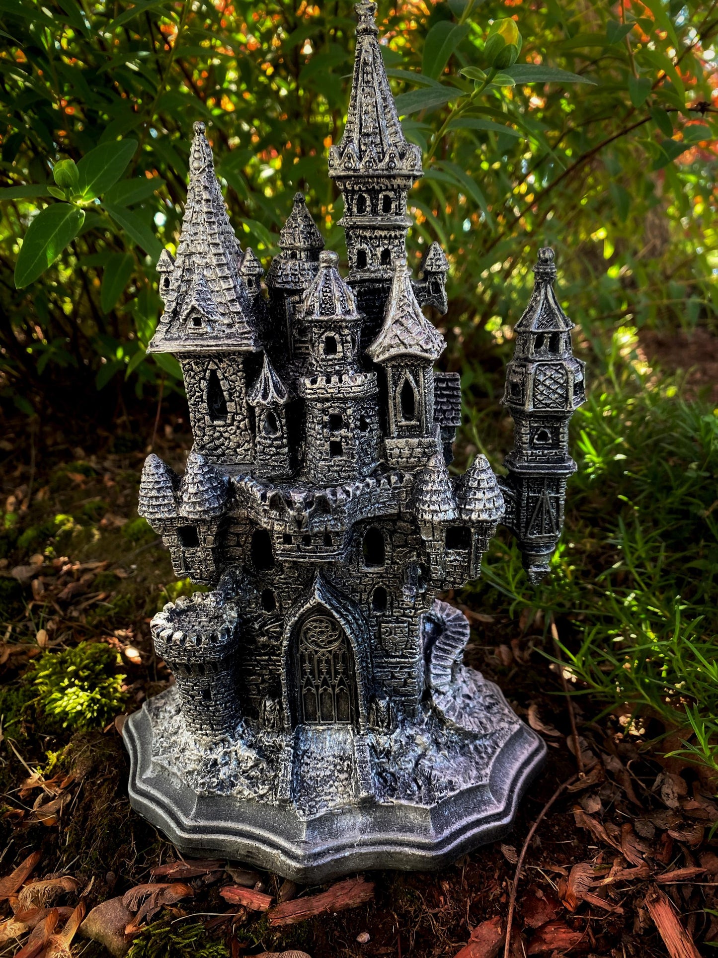 Castle Dracula, Gothic Hand Painted Resin Sculpture with LED Tea Light |Vampire Lair Gothic Statue |Gift for Gamers and Spooky Home Decor
