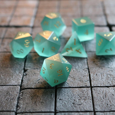Hand Carved  Gemstone Aquamarine Cats Eye Stone (And Box) Polyhedral Dice Set