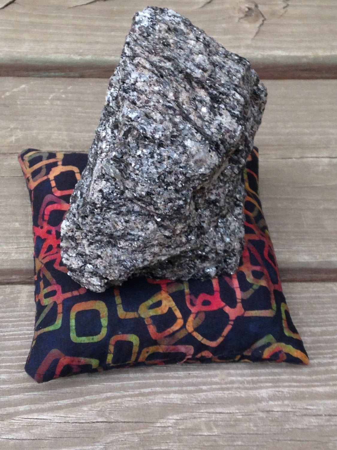 Geometric Singing Bowl Crystal Display Pillow – Batik Cushion for Crystal Spheres & Bowls