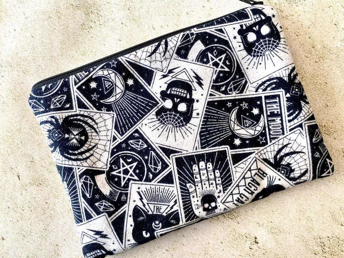 Witchy Tarot Bag - Goth Zipper Pouch