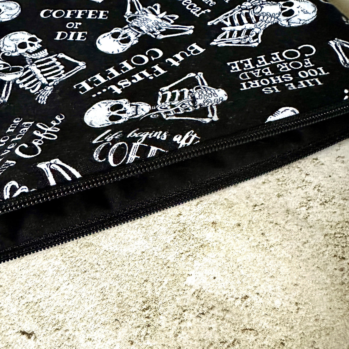 Coffee Lover Tarot Bag – Padded Zipper Pouch for Tarot & Oracle Decks