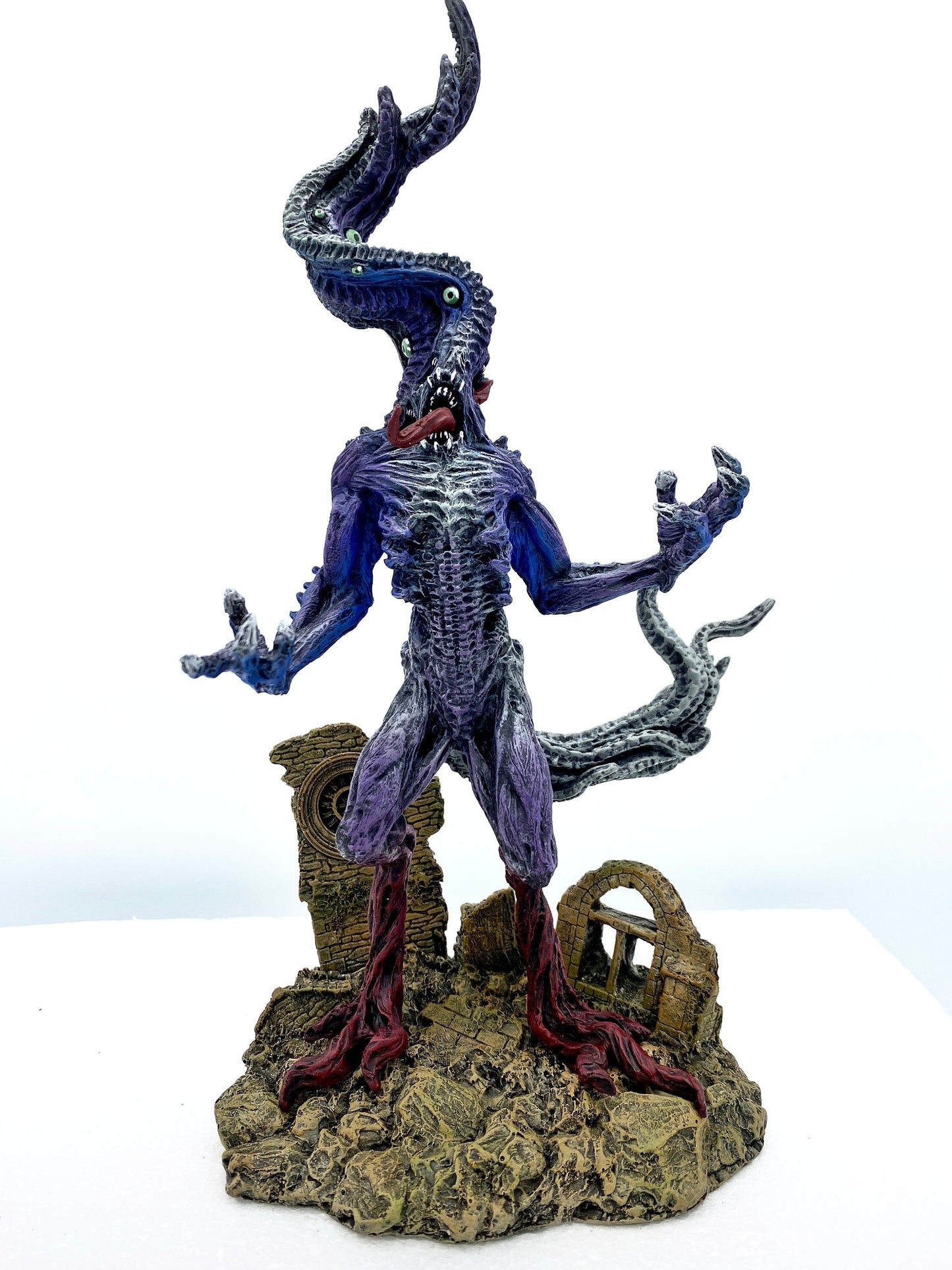 H.P. Lovecraft's Nyarlathotep Statue – Full Color Resin Sculpture