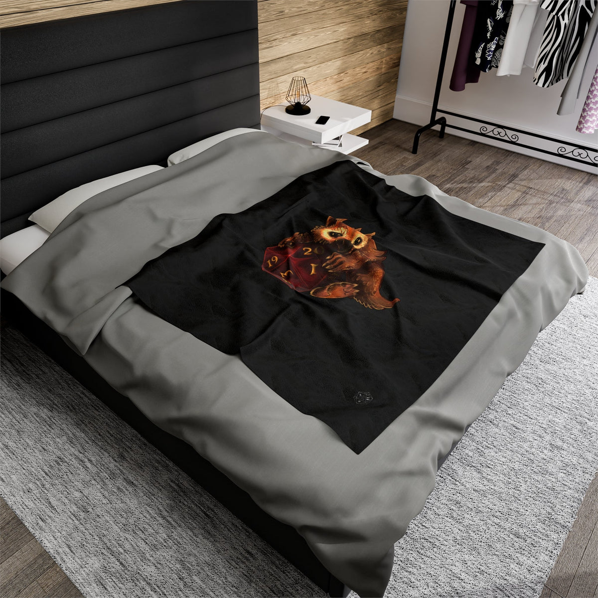 Owliver Velveteen Plush Blanket