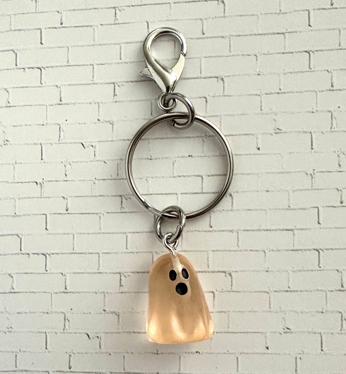 Glow in the Dark Ghost Zipper Pull Bag Charm Keychain – Halloween & Horror Fan Gift