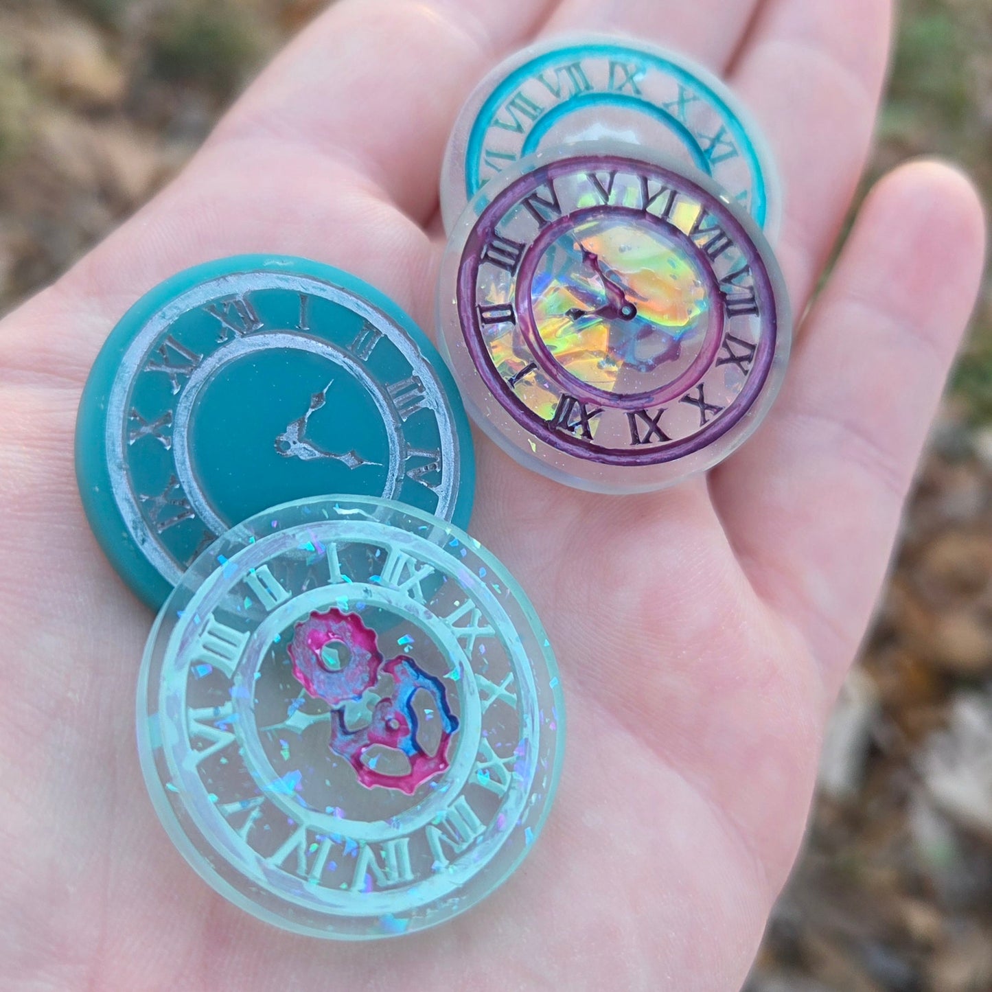 'Biding Time' Individual Clock Gears Steampunk Handmade Resin D2 Gaming TTRPG Chance Flip