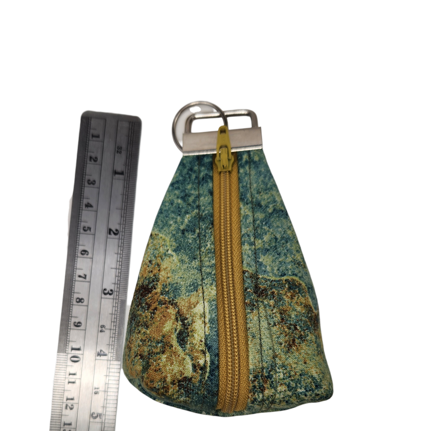 Keychain dice pouch