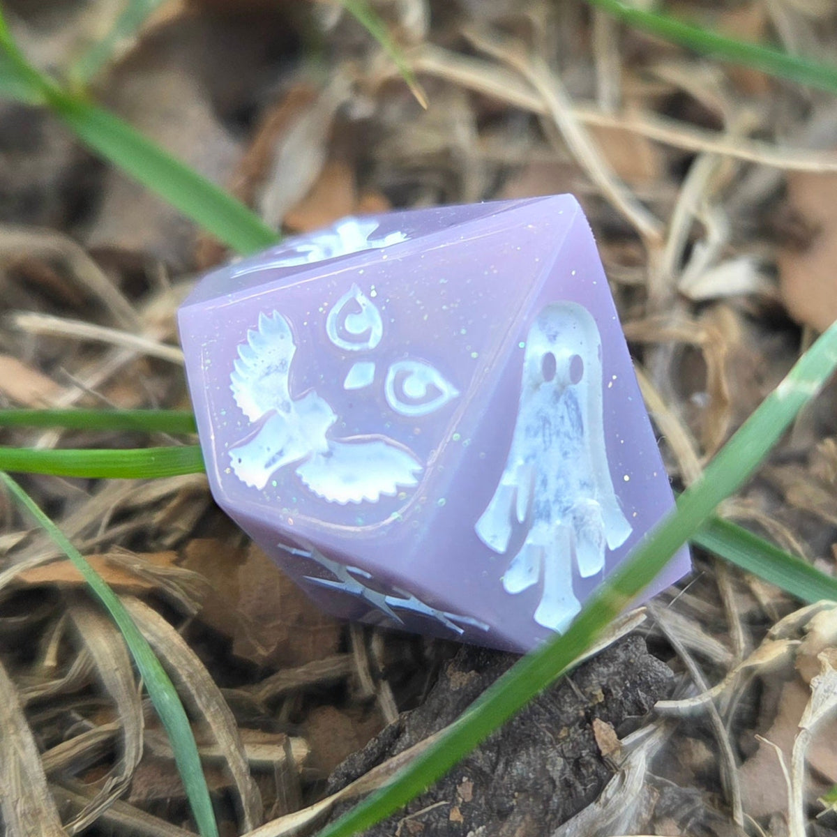Long Rest Event Randomizer – Handmade D10 Camp Encounter Die for Dungeon Masters