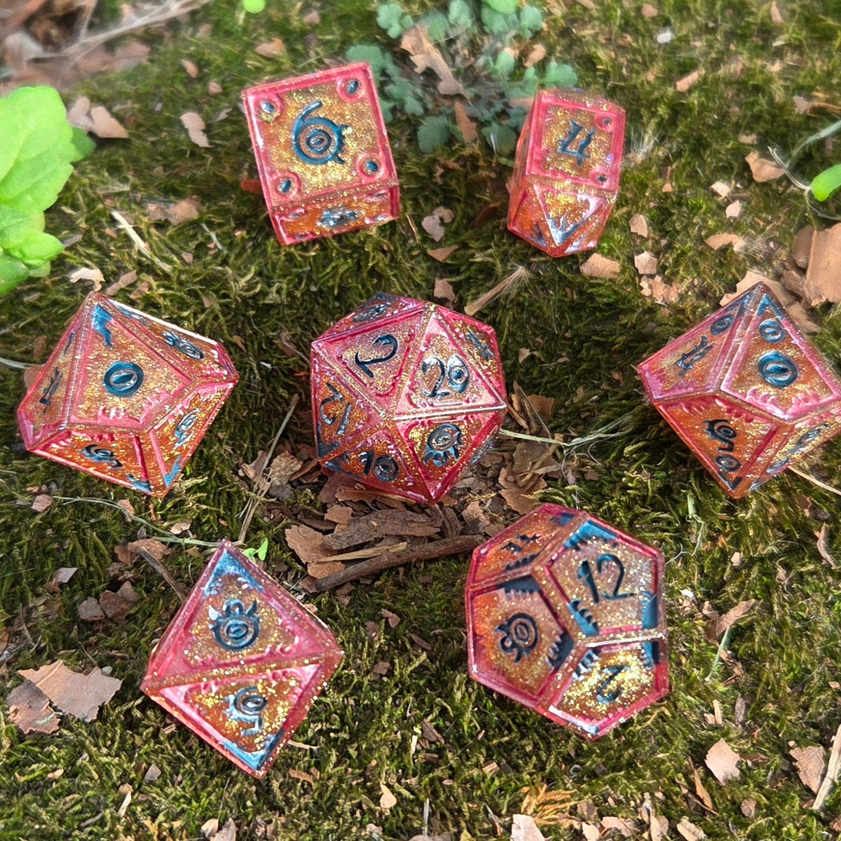 Pharoah's Curse - Handmade Colorshifting Mimic Resin Dice Set, 7 Pieces