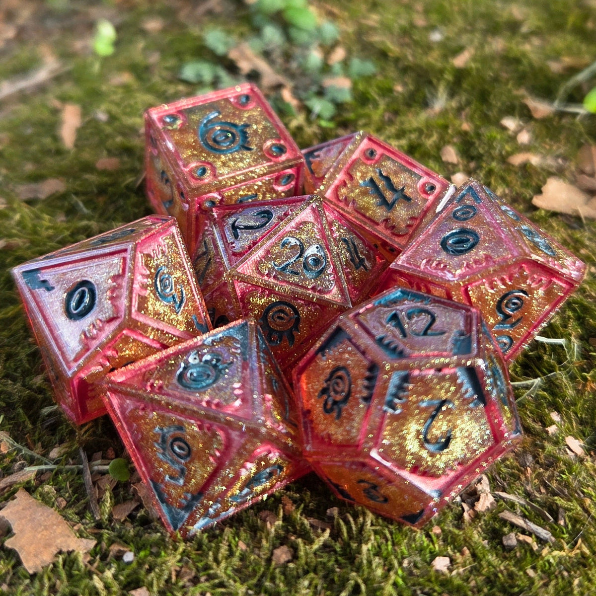 Pharoah's Curse - Handmade Colorshifting Mimic Resin Dice Set, 7 Pieces