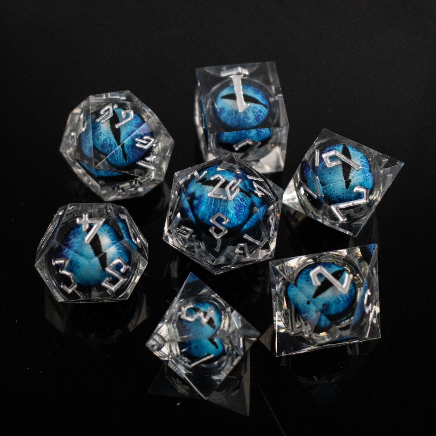 Legacy of Blue Eyes Liquid Core Dice Set – Silver Edition