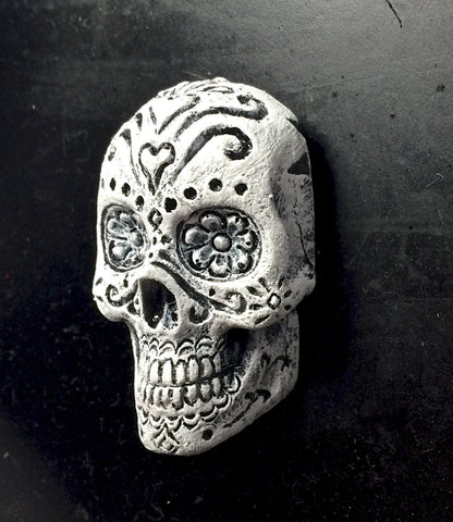 Day of the Dead Skull Magnet, Hand Painted Resin Sculpture | Gothic Fantasy Decor | Dia de los Muertos Magnet for Fantasy and Gothic Decor