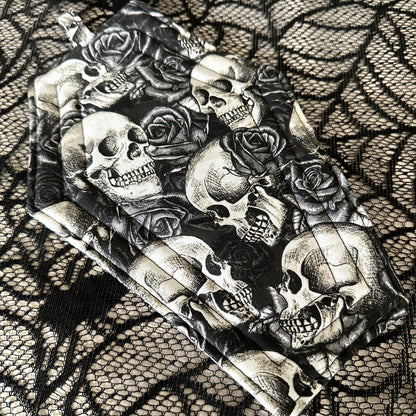 Coffin Pot Holder – Skulls & Roses Halloween Hot Pad
