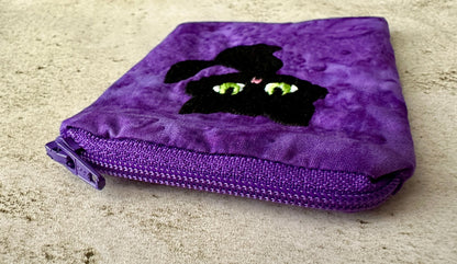 Black Cat Mojo Bag – Purple Embroidered Pouch for Crystals, Coins & Witchy Accessories