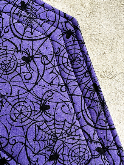 Spiderweb Coffin Mug Rug – Quilted Halloween Coffee Coaster for Horror Fans