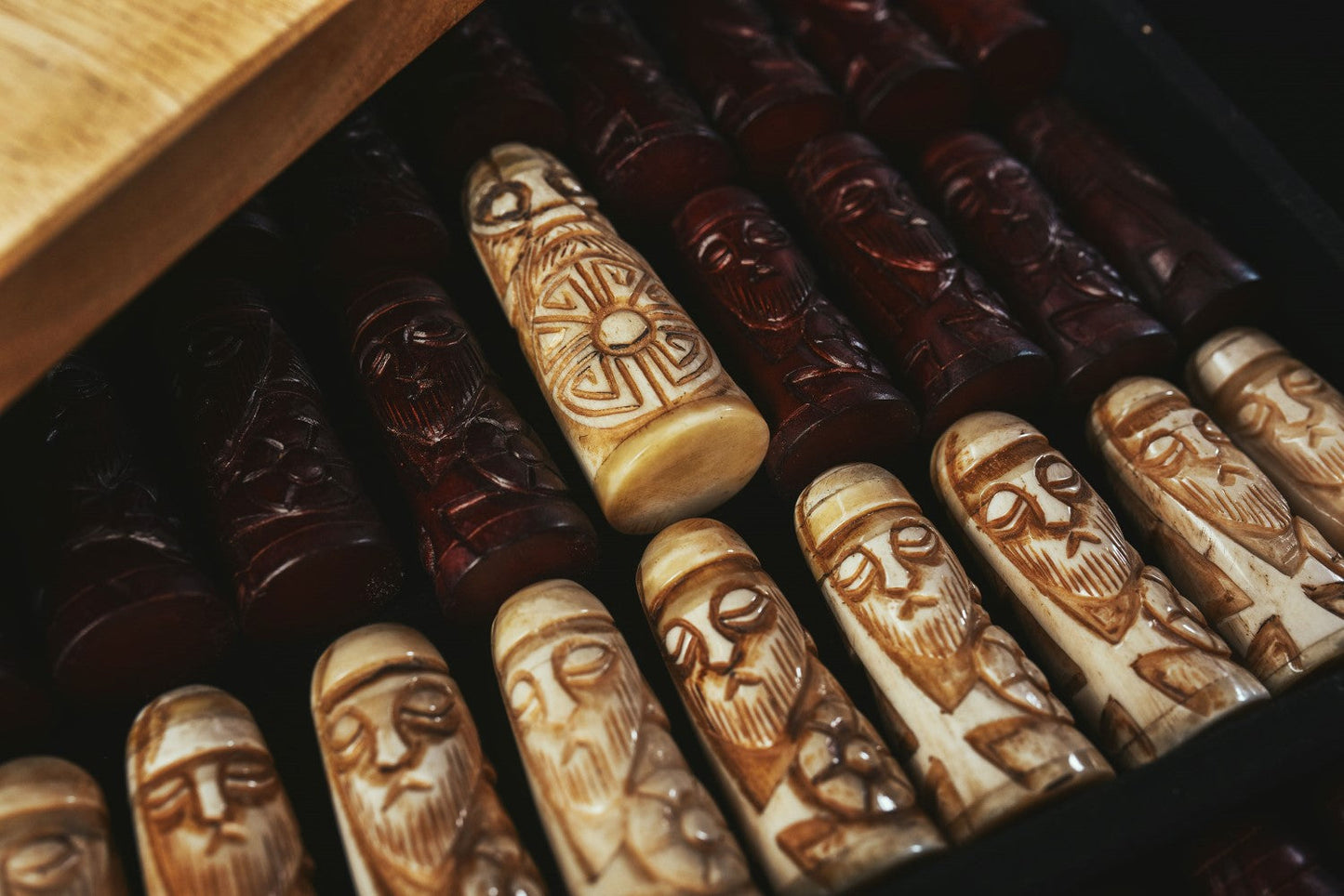 Hnefatafl Viking Chess Set - Handcrafted Teakwood Board with Ox-Bone Pieces