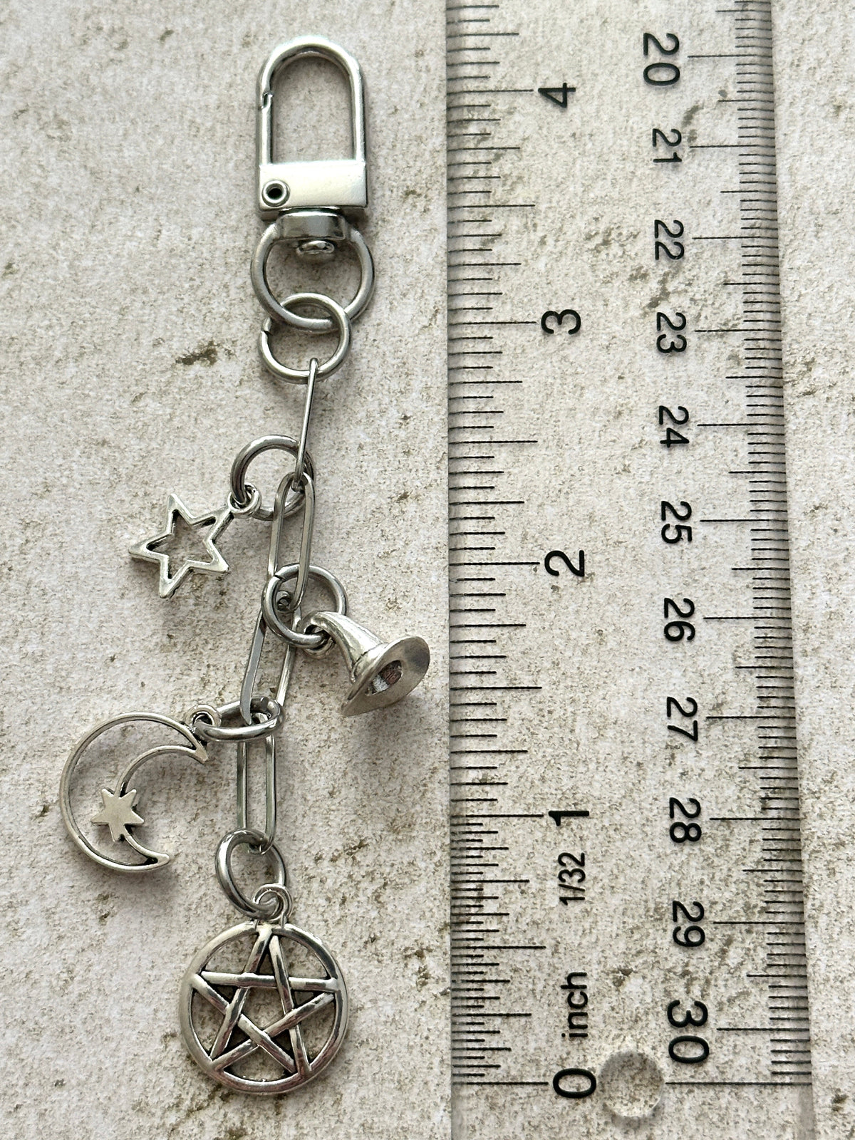 Witchy Bag Charm Keychain – Spooky Accessories for Witches, Goths & Halloween Lovers