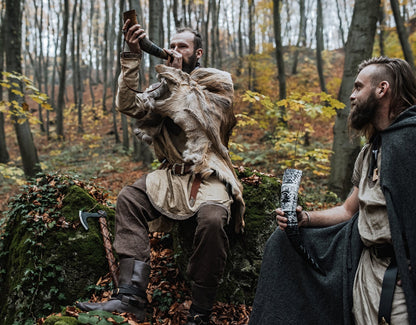 Viking War Horn – Handcrafted Natural Battle Horn for LARP & Reenactment