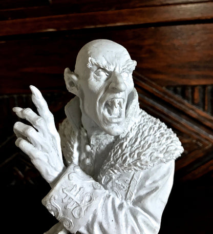 Dracula: Nosferatu Bust,Resin Sculpture | Legendary Vampire Figurine | Victorian Gothic Undead Creature| Dark Art Gift and Spooky Home Decor