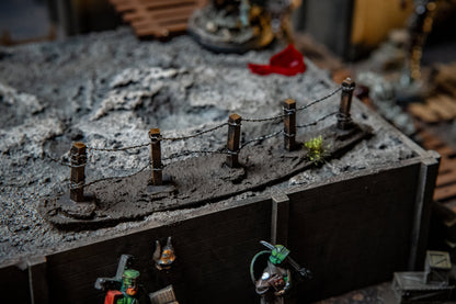 Barbed Wire Fence Scatter Terrain - 28mm Scale Wargaming Defensive Obstacles