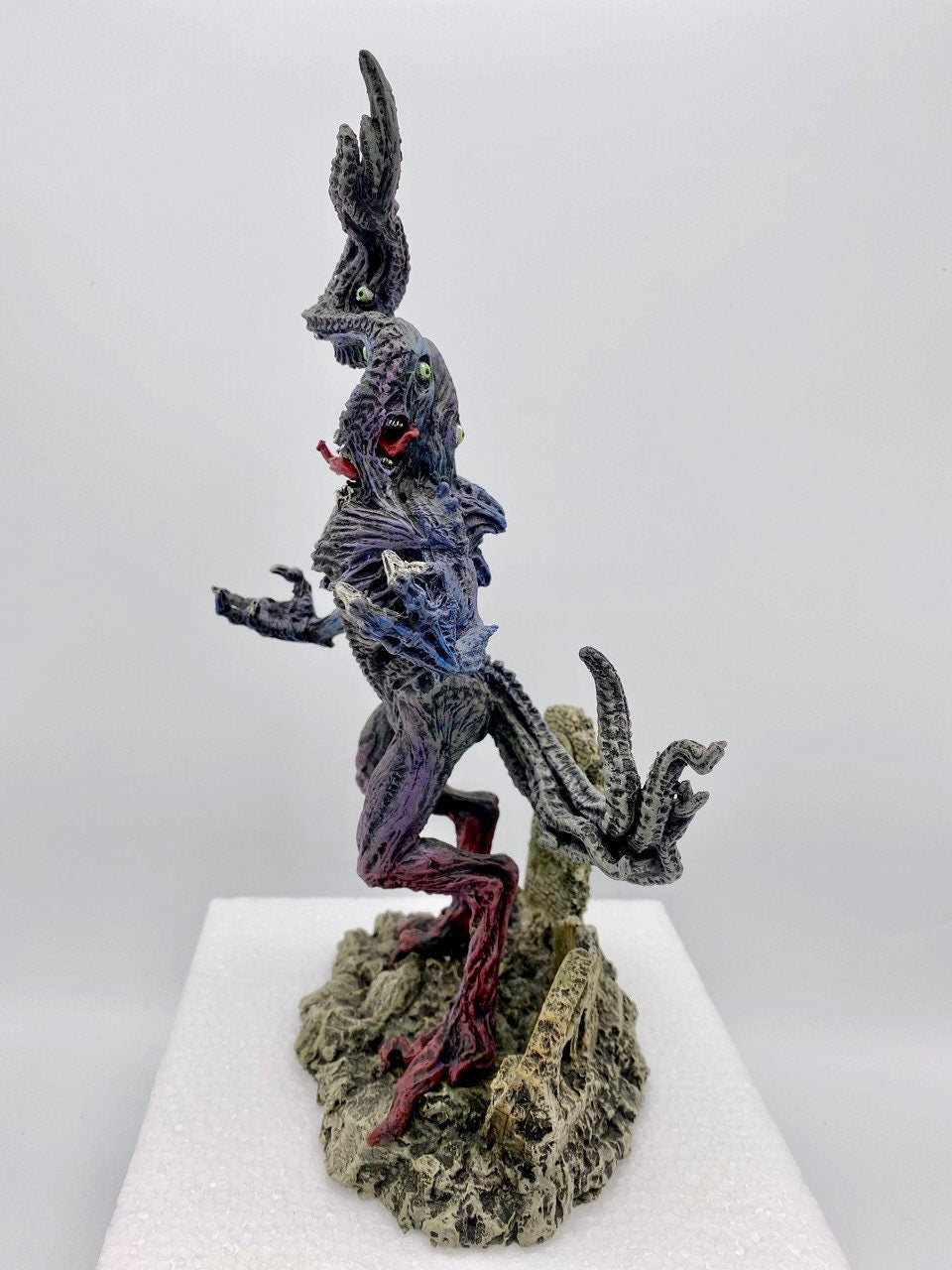 H.P. Lovecraft's Nyarlathotep Statue – Full Color Resin Sculpture