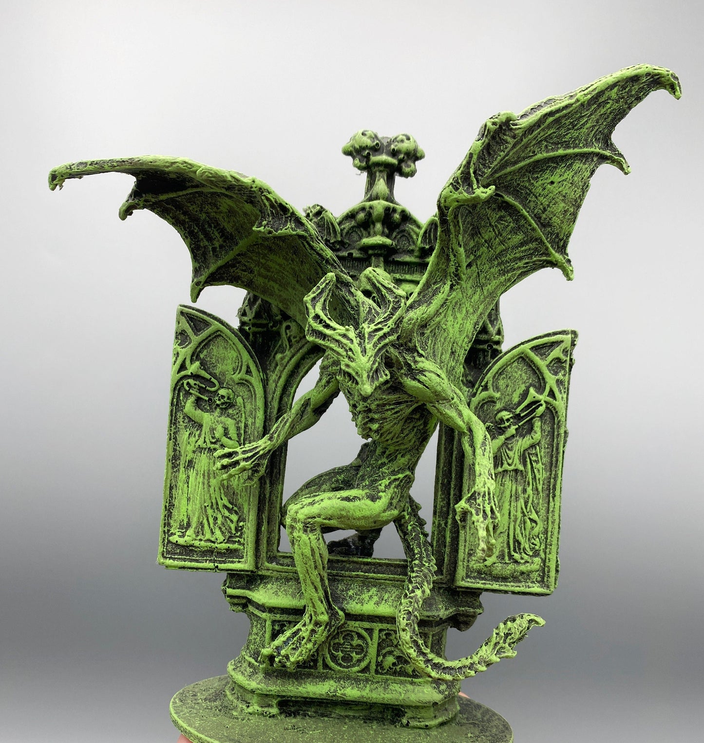 H.P. Lovecraft's Nightgaunt Statue – Hand Painted Cthulhu Mythos Figurine