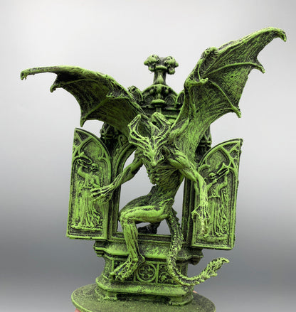 H.P. Lovecraft's Nightgaunt Statue – Hand Painted Cthulhu Mythos Figurine