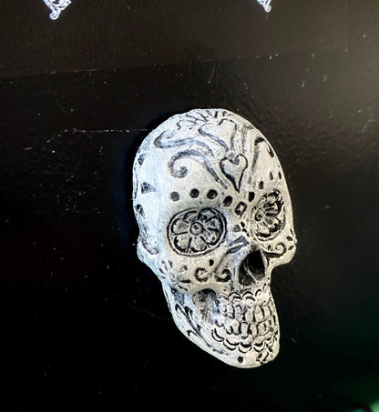 Day of the Dead Skull Magnet, Hand Painted Resin Sculpture | Gothic Fantasy Decor | Dia de los Muertos Magnet for Fantasy and Gothic Decor