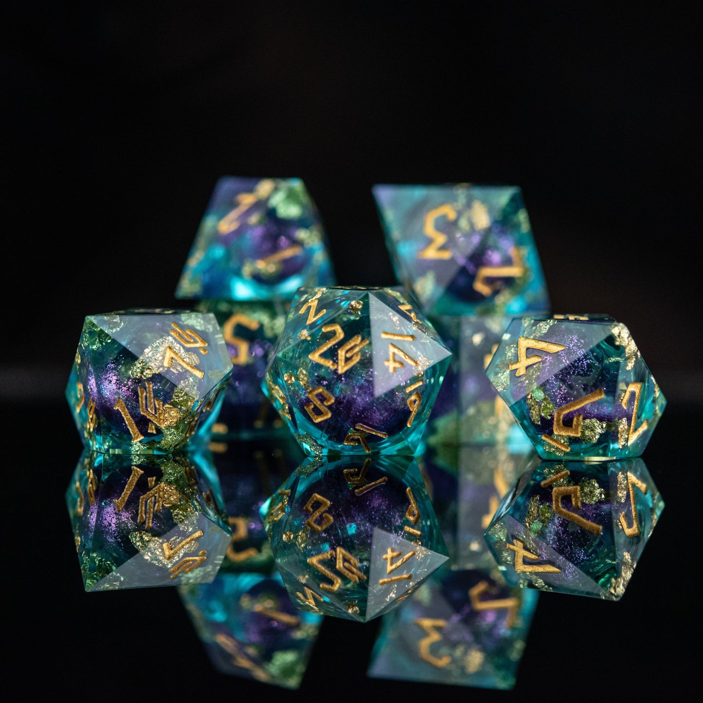 Siren's Treasure Liquid Core Dice Set – 7-Piece Polyhedral RPG Dice