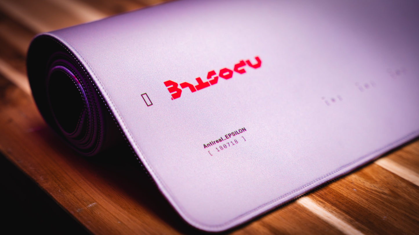 "180718" — ANTIREAL Deskmat