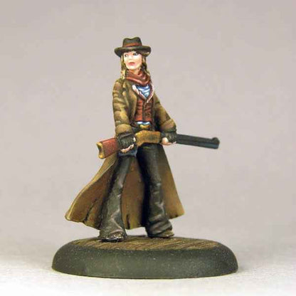 BOM10006 Dusty Paige Miniature Bombshell Miniatures