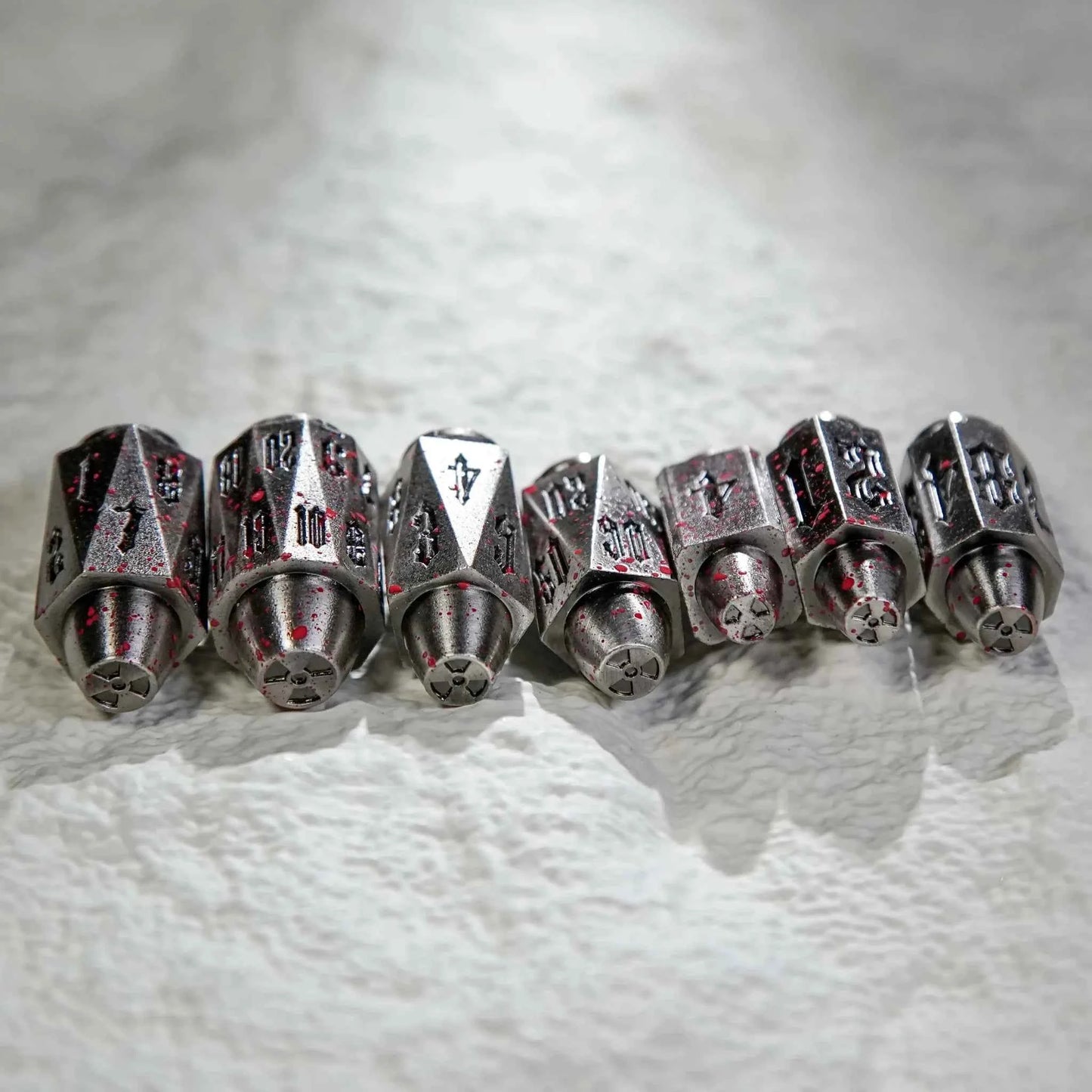 Cool dnd dice: unique metal bullet-shaped polyhedron RPG dice set