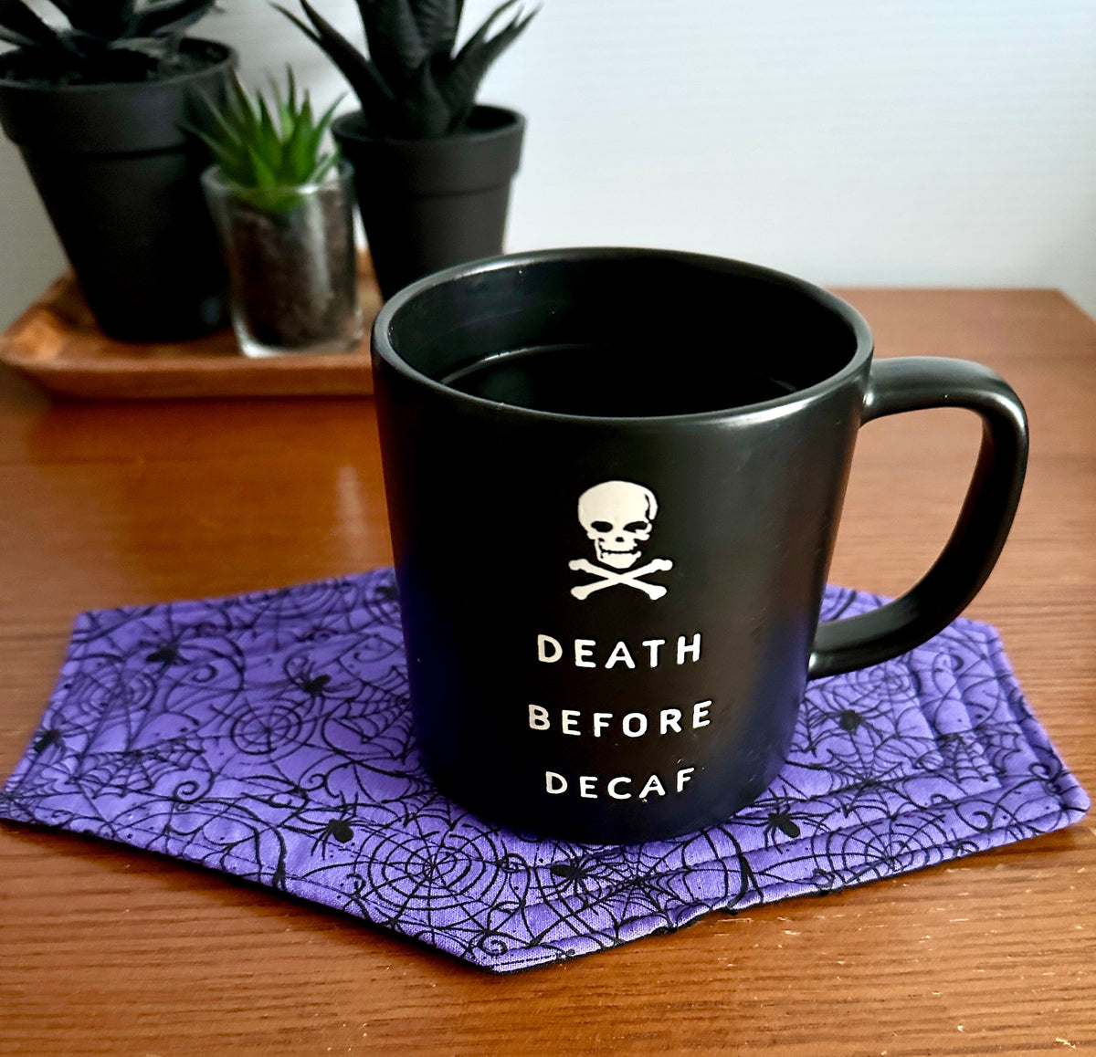 Spiderweb Coffin Mug Rug – Quilted Halloween Coffee Coaster for Horror Fans