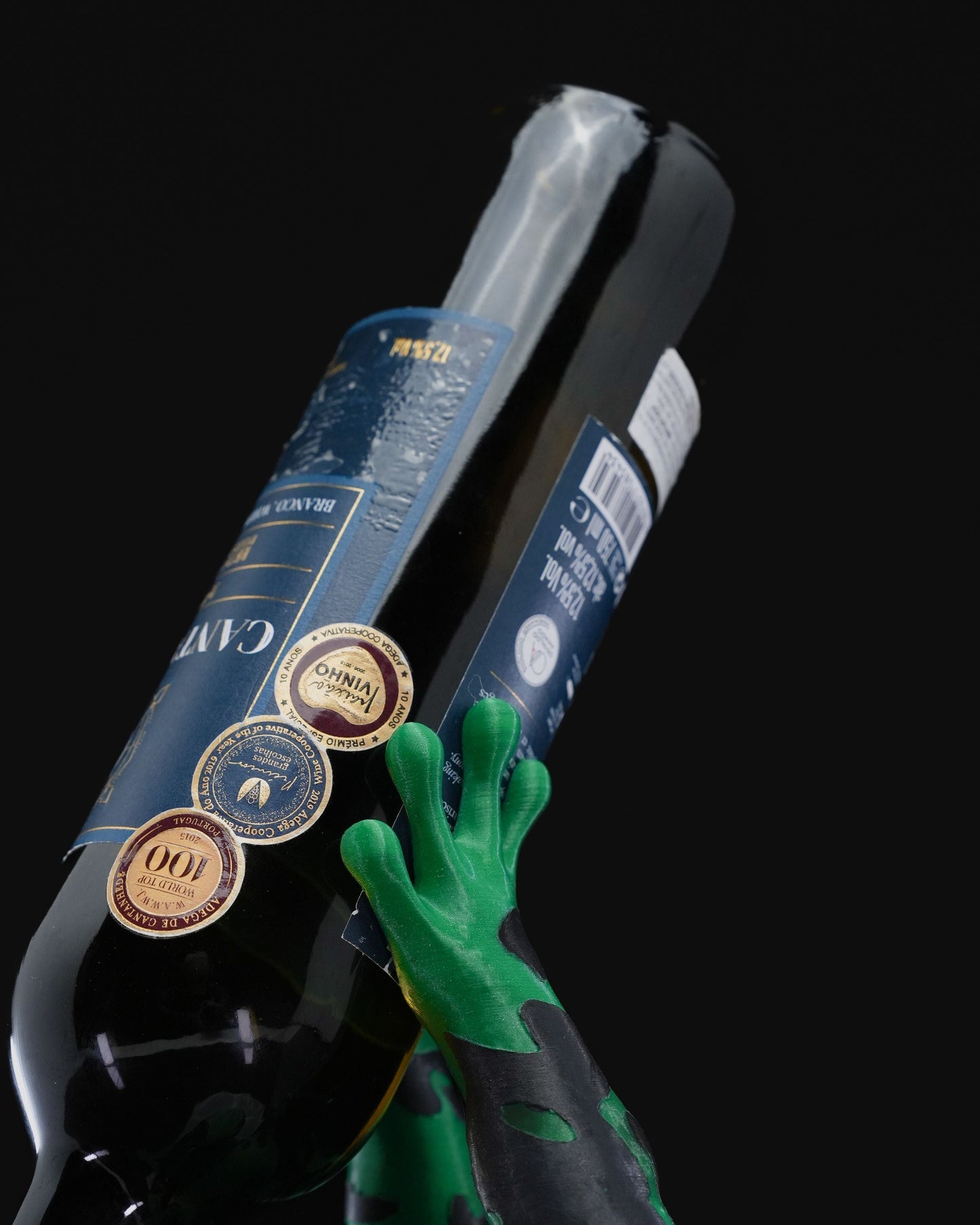 Frog 2 Wine Holder