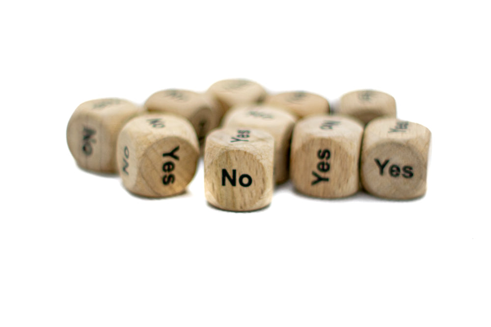 Yes/No Decision Dice – Wooden 16mm d6 with Black Rounded Corners | BrycesDice