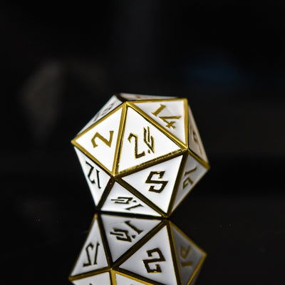 White and Gold Metal 35mm D20