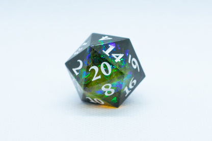 Infection Sharp Edge Resin d6/d20-Dice (Black & Yellow w/White Numbers) [subtle imperfection]