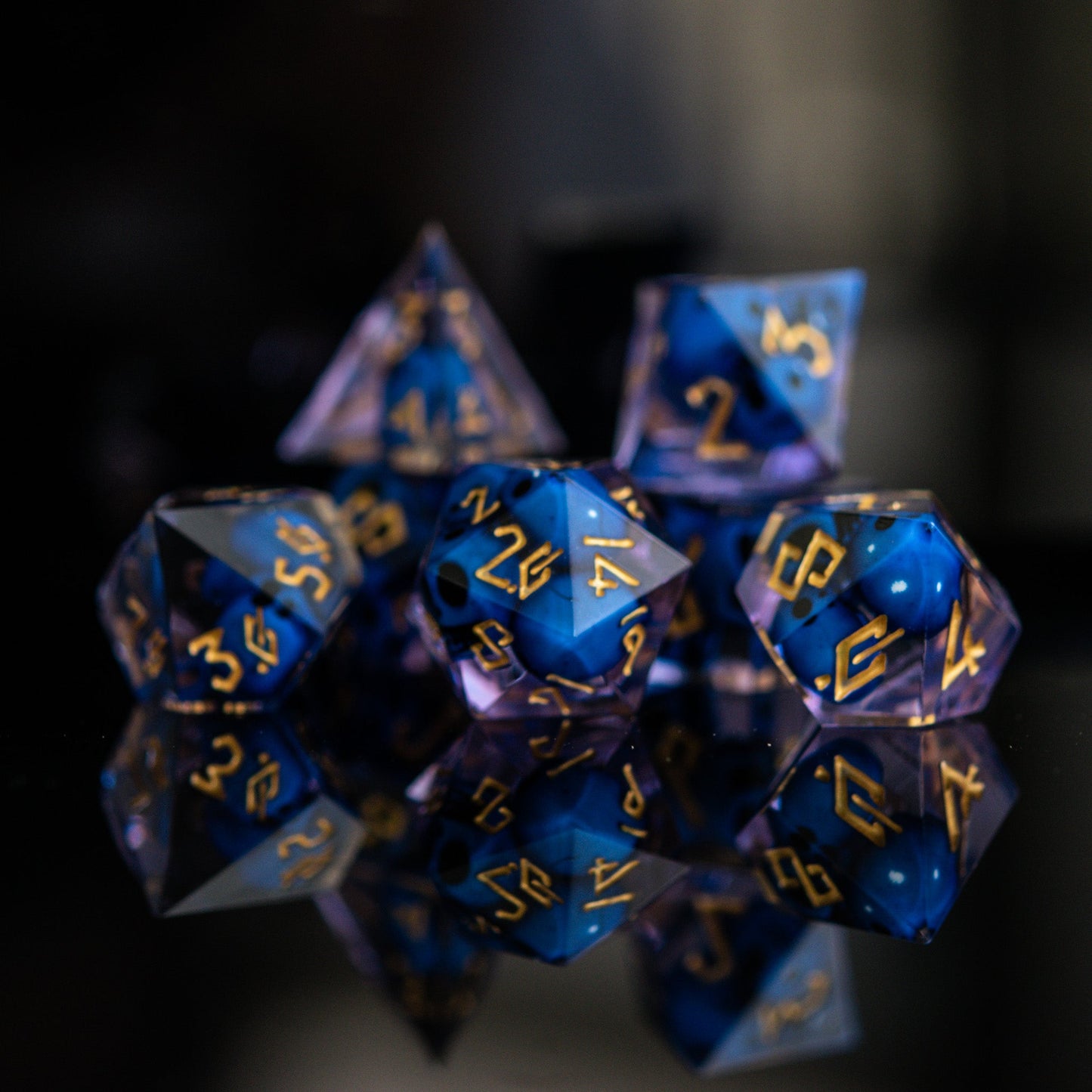 Corpse Blue & Lavender Sharp-Edged Resin Dice Set – 7-Piece Polyhedral RPG Dice