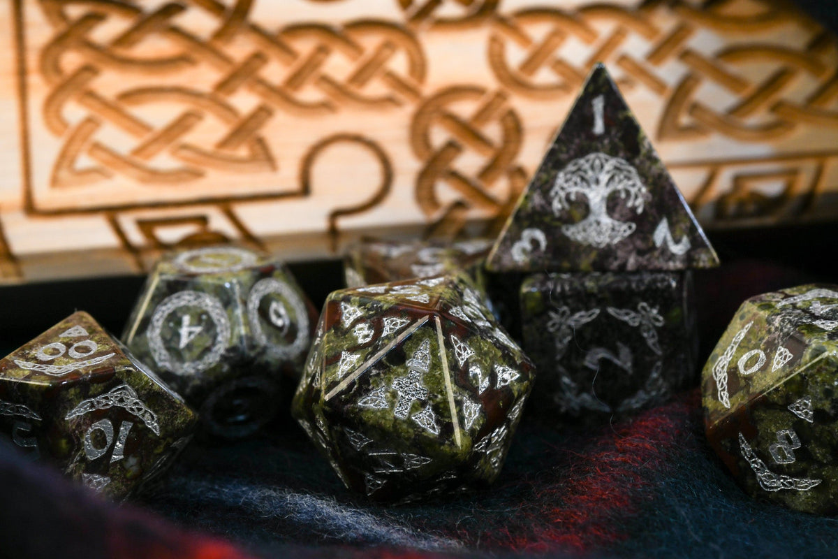 Celtic Dragon Blood Jasper Stone Dice Set – Dice Around the World Collection