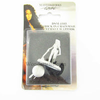DSM1103 Chick In Chainmail 1 Miniature Elmore Masterworks