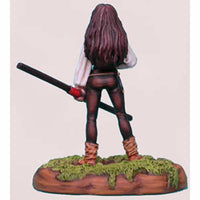 DSM1112 Female Rogue Miniature Elmore Masterwork Dark Sword