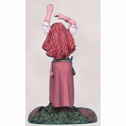 Female Sorcerer Close Combat Miniature Elmore Masterwork