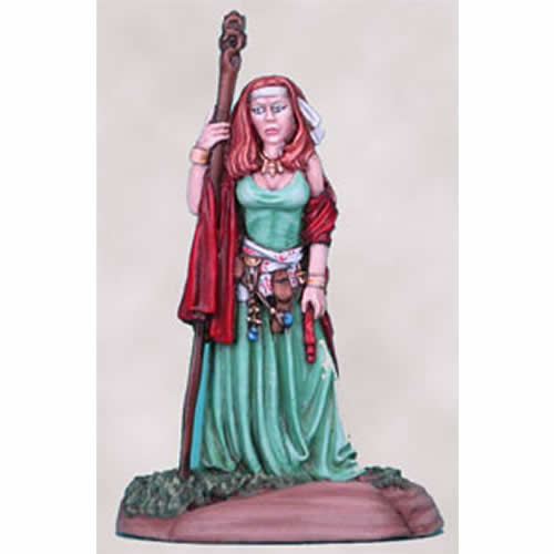 Female Magic User with Staff Miniature Elmore Masterwork
