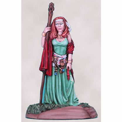 Female Magic User with Staff Miniature Elmore Masterwork
